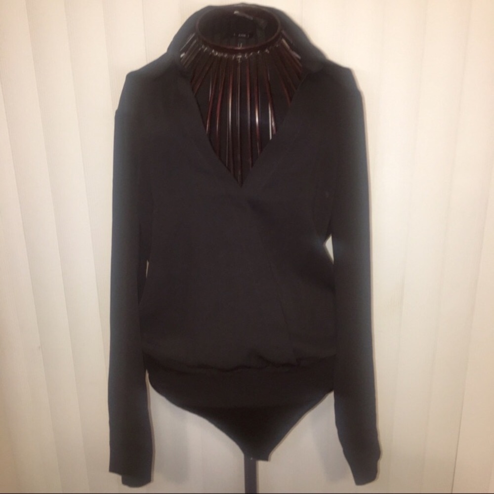 COPY - BN Forever 21 Collared LS Bodysuit